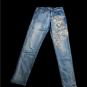 Y2K Blue Skinny Jeans with Intricate Floral Embroidery